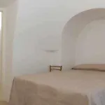 Trullo Tre Corbezzoli *