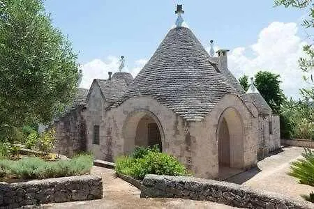 Trullo Tre Corbezzoli Villa