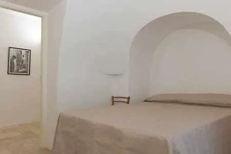 Trullo Tre Corbezzoli Cisternino